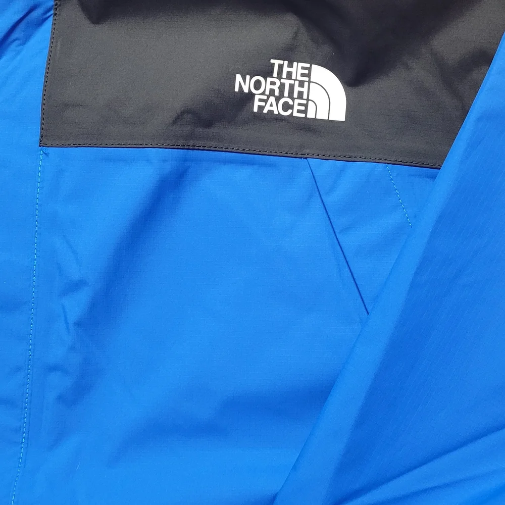 The North Face Men's Black and Blue Performance Jacket Size XXL